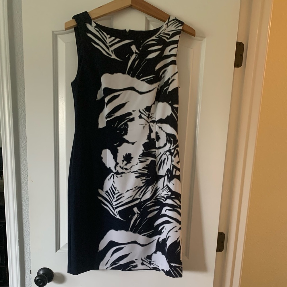 Beautiful sheath dress